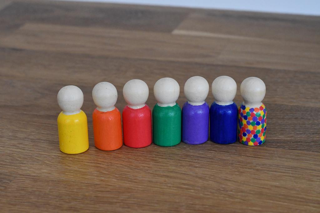 Regenboog pegdolls passend bij Stapelstein klein, Ophalen of Verzenden, Zo goed als nieuw