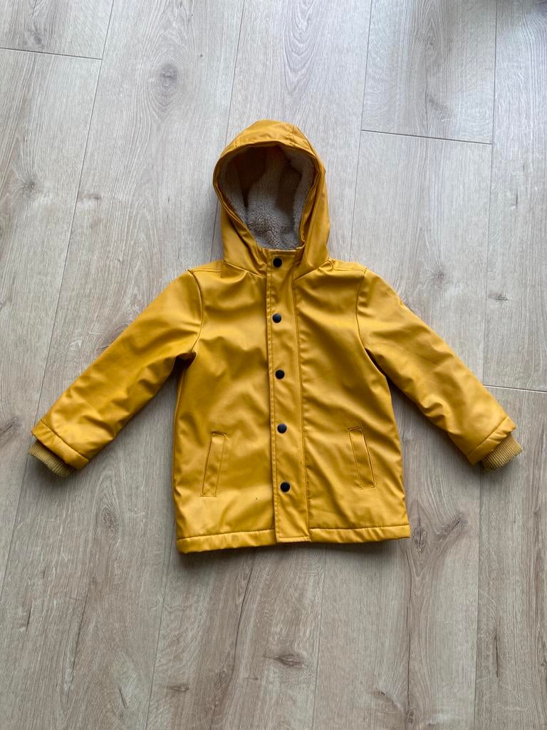 Hema gele regenjas maat 98-104, Kinderen en Baby's, Kinderkleding | Maat 98, Ophalen of Verzenden, Gebruikt, Jongen of Meisje