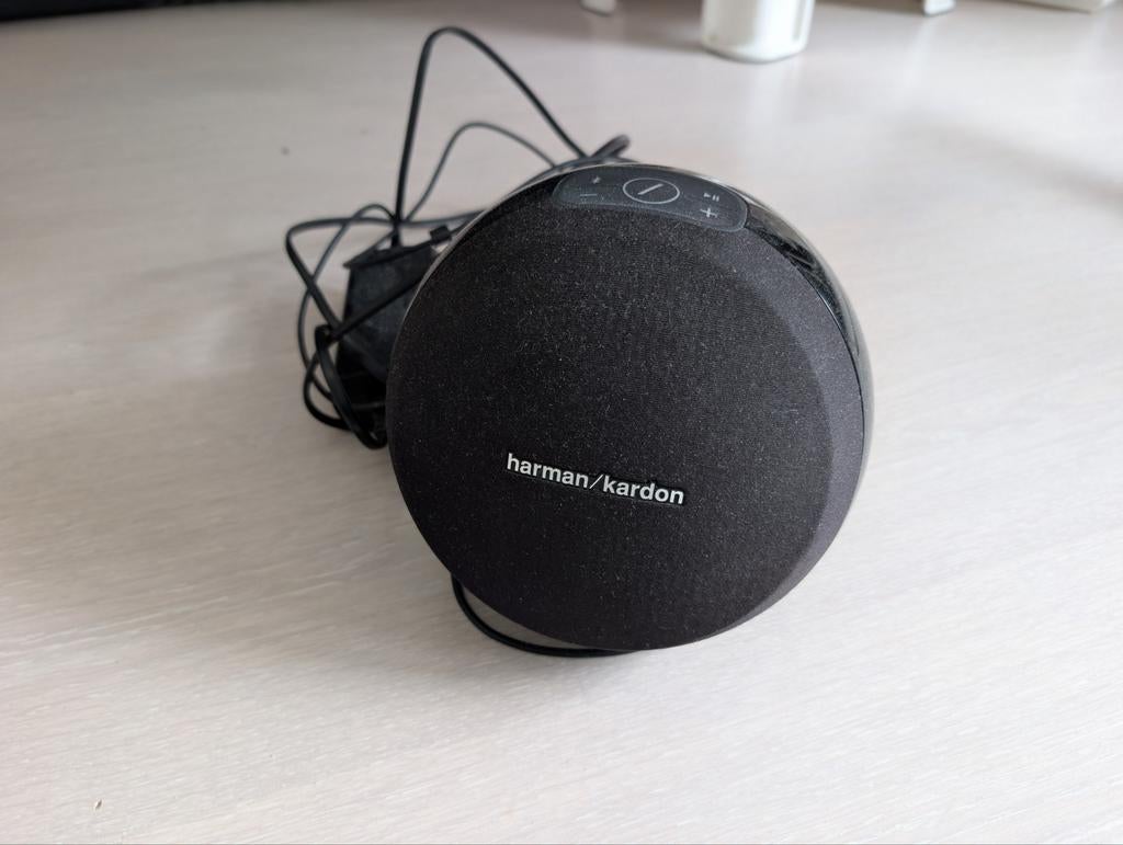 Harman Kardon Omni 10 en Omni 20 speakerset, Audio, Tv en Foto, Luidsprekers, Ophalen, Gebruikt, Front, Rear of Stereo speakers