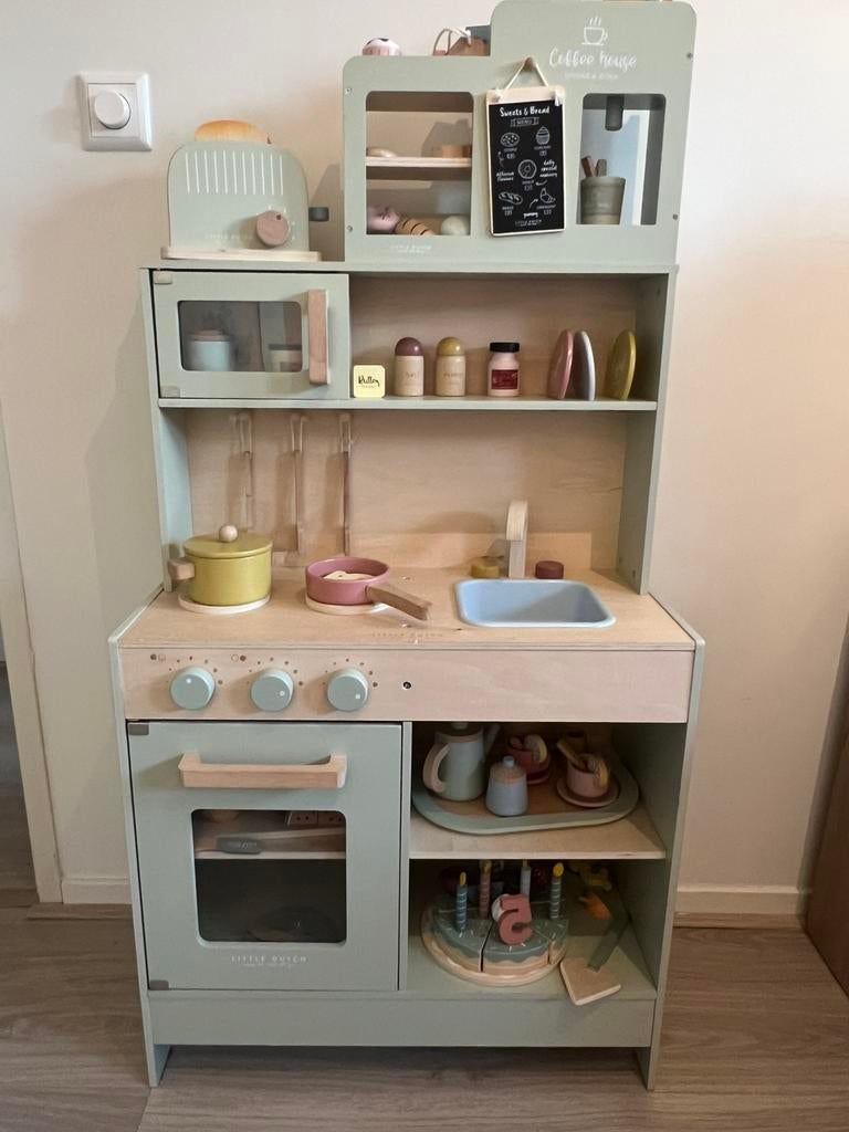 Keukentje, Ophalen, Zo goed als nieuw