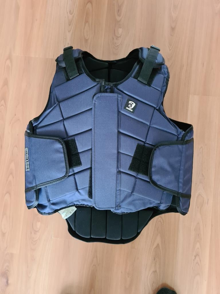 Body protector, Ophalen, Zo goed als nieuw, Springen, Bovenkleding