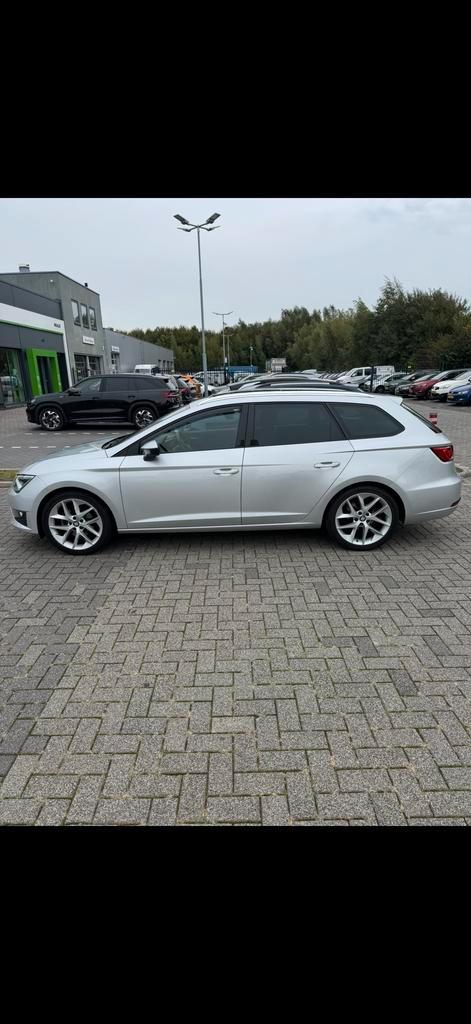 Seat Leon 1.4 TSI ACT 150pk 2015 Grijs, Auto's, Seat, Particulier, Leon, ABS, Airbags, Airconditioning, Alarm, Bluetooth, Bochtverlichting