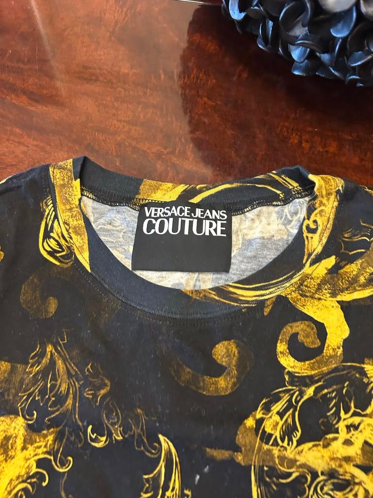 Versace Jeans Couture T-shirt zwart goud, Ophalen of Verzenden, Zo goed als nieuw, Maat 36 (S), Zwart