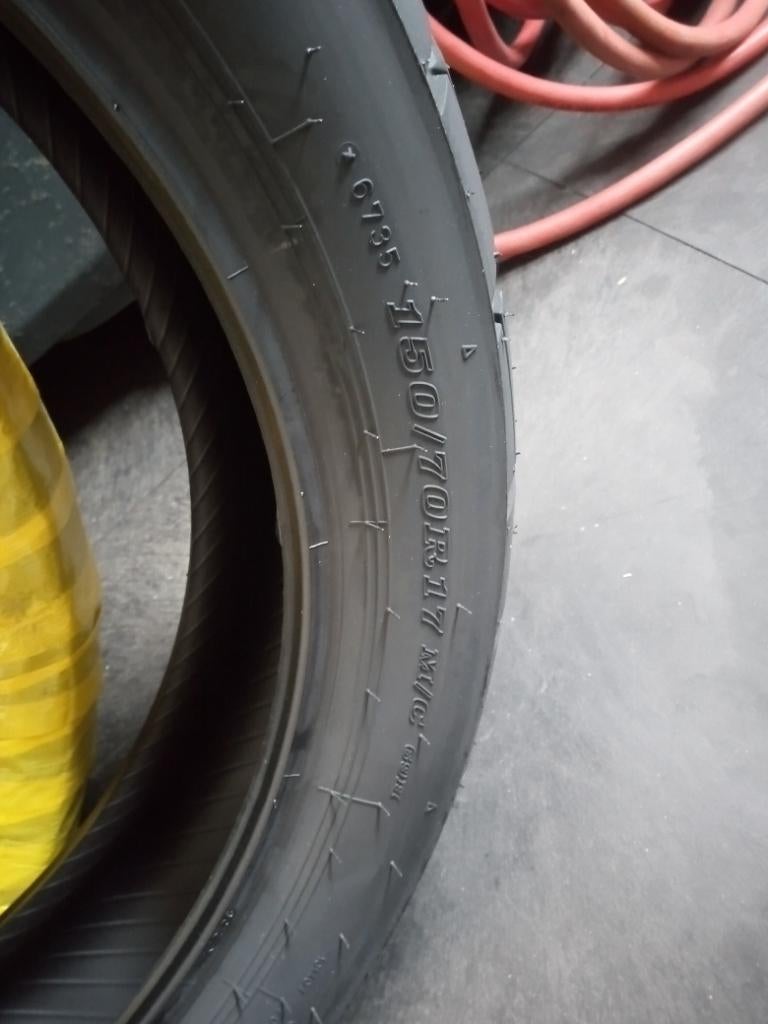 Nieuwe dunlop mixtour motorbanden, Motoren, Ophalen, Nieuw