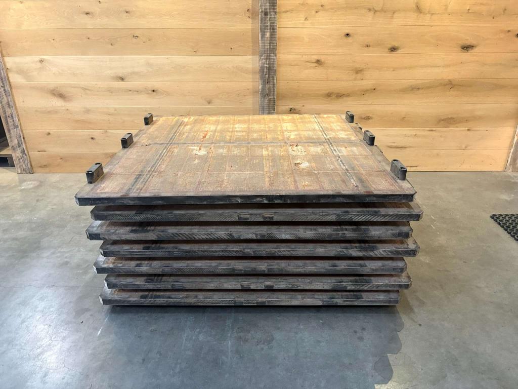 Groot formaat steenschotten 4x145x145 CM multiplex hardhout, Gebruikt, Overige typen