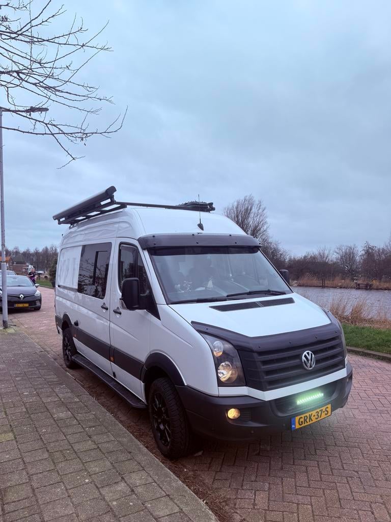 Unieke VW Crafter L2H2 (2013) Volledig Off-Grid, Caravans en Kamperen, Standaard zit, Volkswagen, Tot en met 2, Particulier
