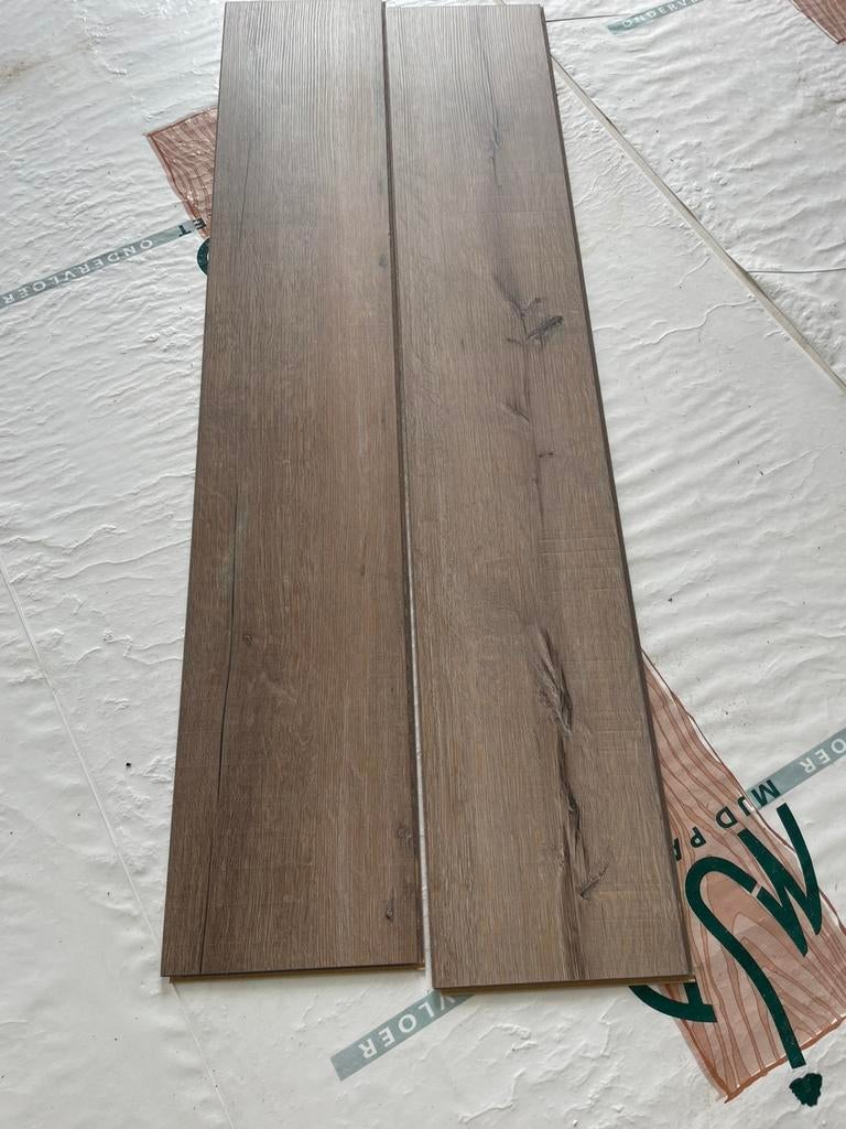 Gratis laminaat, Ophalen, 50 tot 150 cm, 10 m² of meer, 10 tot 30 cm