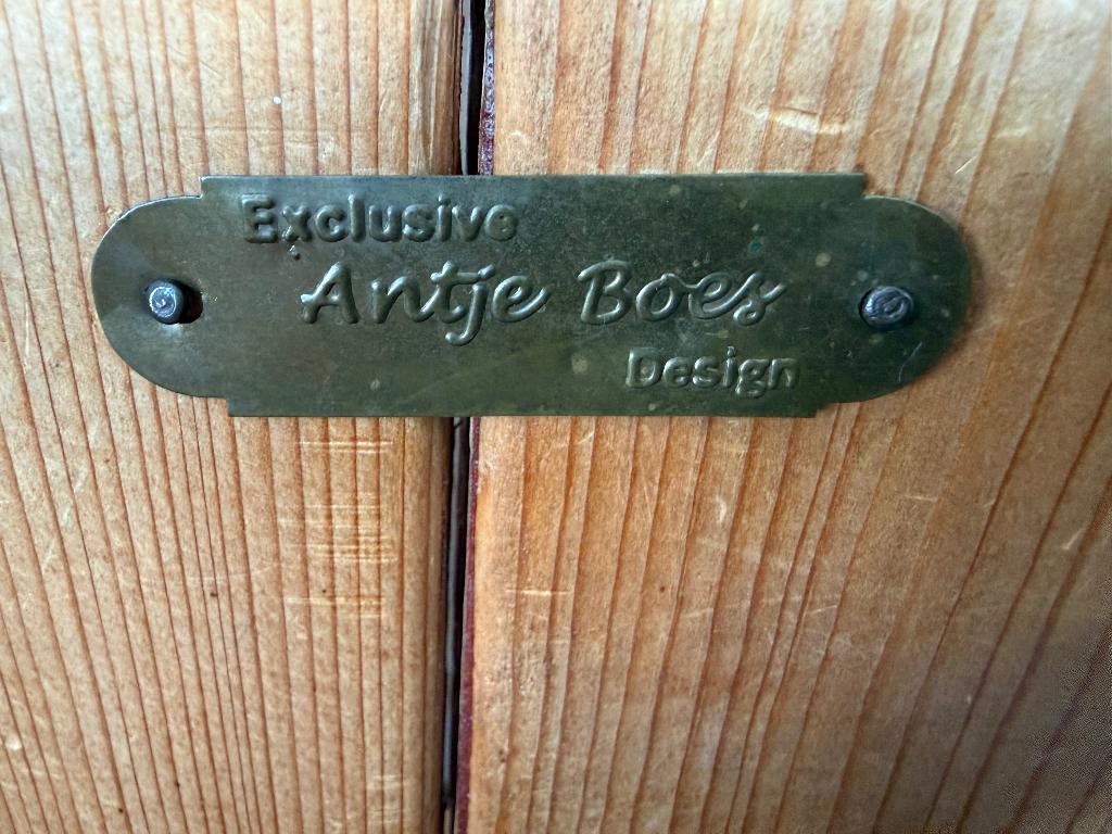 Grenen stoelen  Antje Boes, Huis en Inrichting, Stoelen, Ophalen, Gebruikt, Twee, Bruin