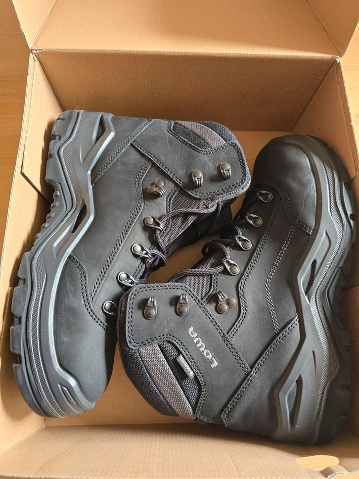 Lowa Renegade Work GTX Mid werkschoenen maat 42 nieuw, Kleding | Heren, Schoenen, Ophalen of Verzenden