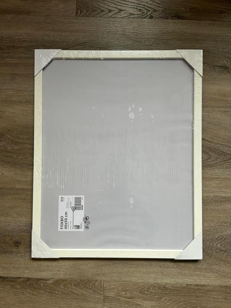 IKEA FISKBO fotolijst wit 40x50cm, Ophalen, Overige materialen, Minder dan 50 cm, 50 tot 75 cm