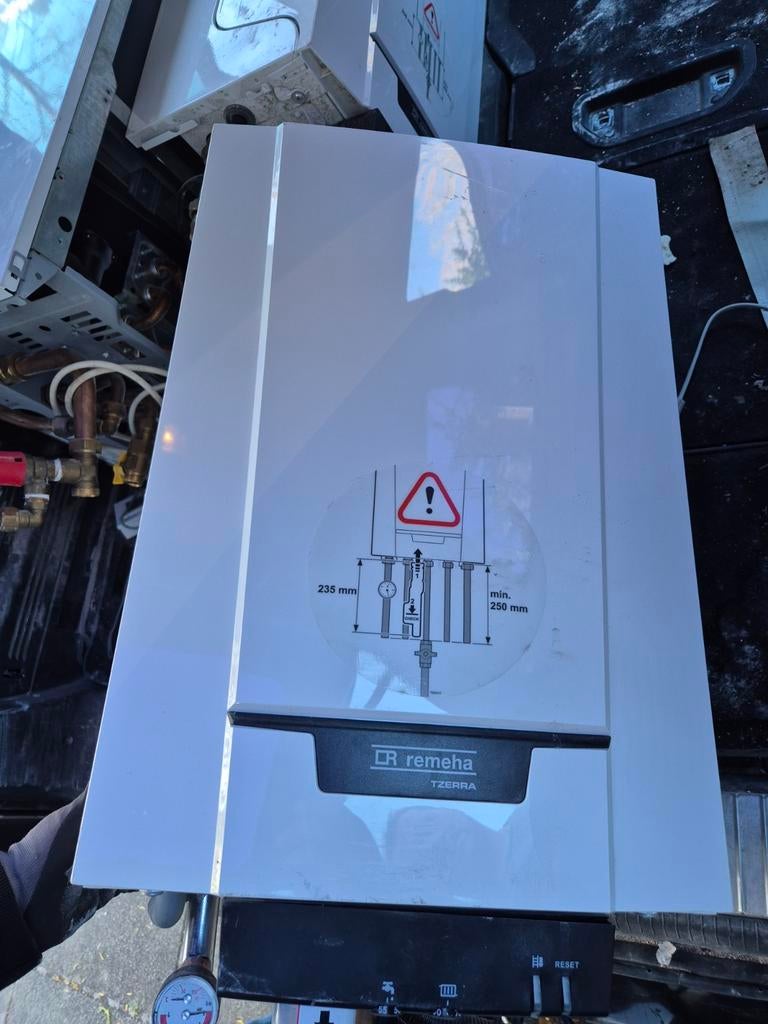 Partij gebruikte CV-ketels - Werkend gedemonteerd, Doe-het-zelf en Verbouw, Verwarming en Radiatoren, Ophalen, 30 tot 80 cm, Gebruikt