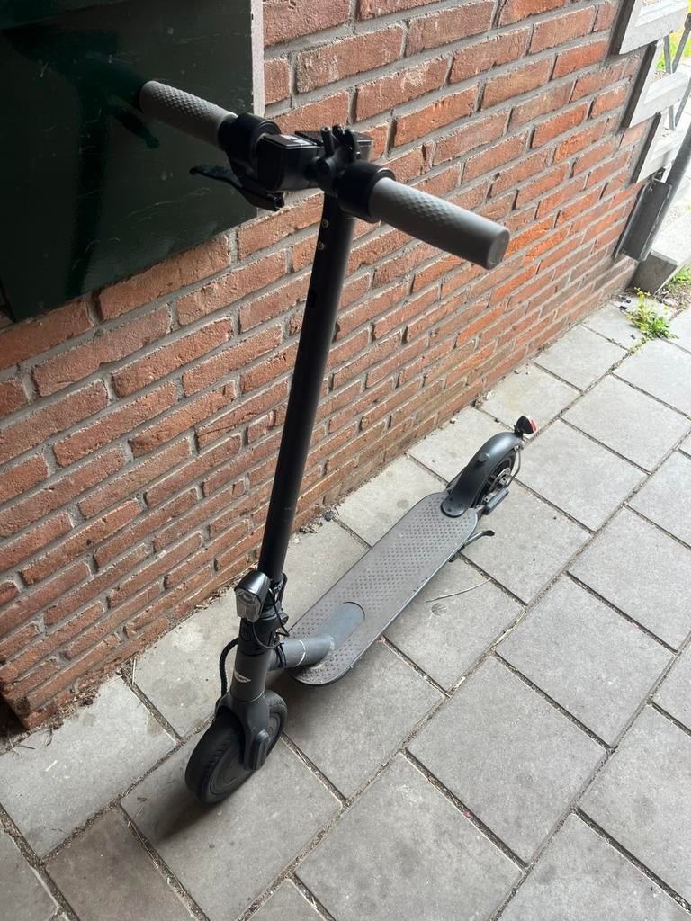 Elektrische step, Ophalen of Verzenden, Zo goed als nieuw, Elektrische step (E-scooter)