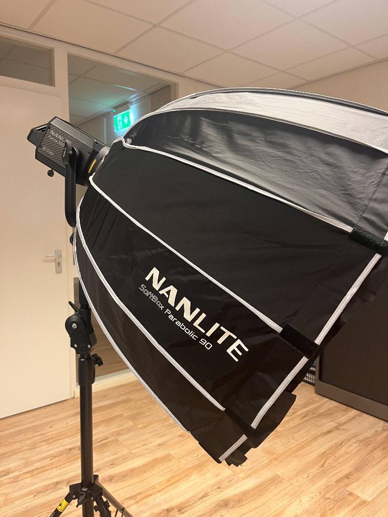 Nanlite the Forza 300B Bi-Color LED Set, Ophalen, Zo goed als nieuw, Lamp of Flitsset