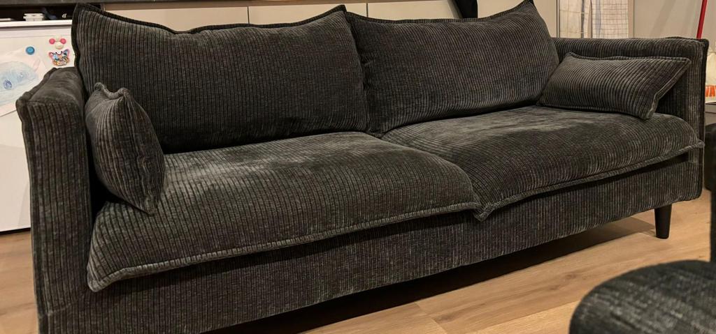 Nette ribstof bank, Huis en Inrichting, Banken | Bankstellen, Ophalen, Zo goed als nieuw