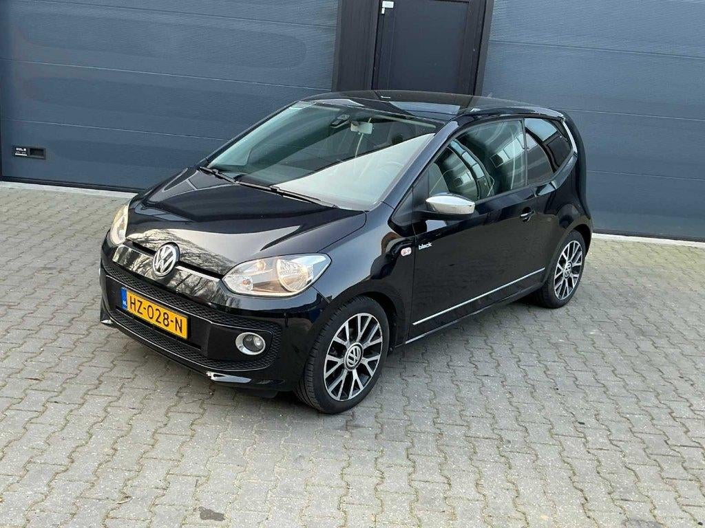 Volkswagen up! 1.0 | Panorama dak | Stoelverwarming | Black, Voorwielaandrijving, Euro 5, 4 stoelen, Zwart