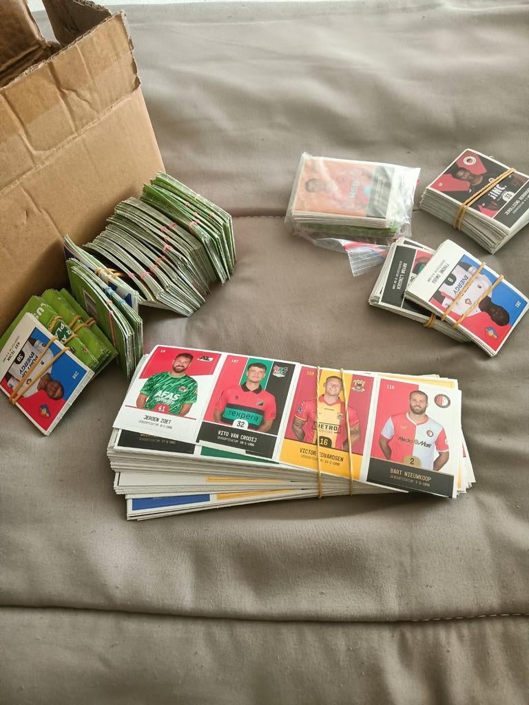 Voetbalplaatjes PLUS. Gratis, Verzamelen, Supermarktacties, Plus, Ophalen