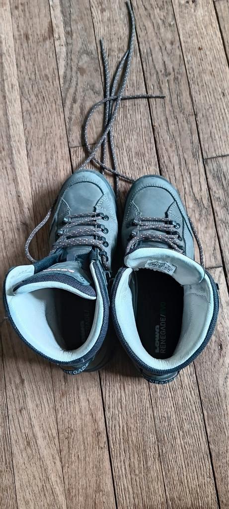 Lowa Renegade Evo LL  Dames maat 39 Grijsblauw, Sport en Fitness, Bergsport en Wandelen, Zo goed als nieuw, Schoenen, Ophalen of Verzenden