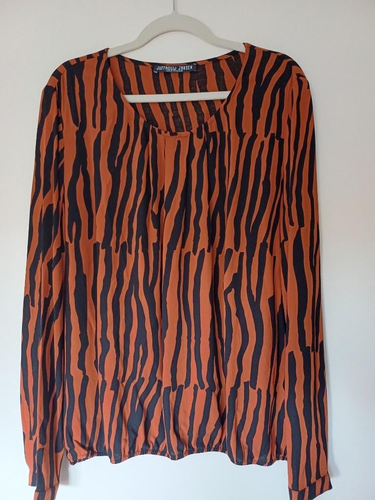 Blouse van Juffrouw Jansen, cognac/zwart, maat M, Kleding | Dames, Blouses en Tunieken, Maat 38/40 (M), Verzenden, Zwart, Zo goed als nieuw