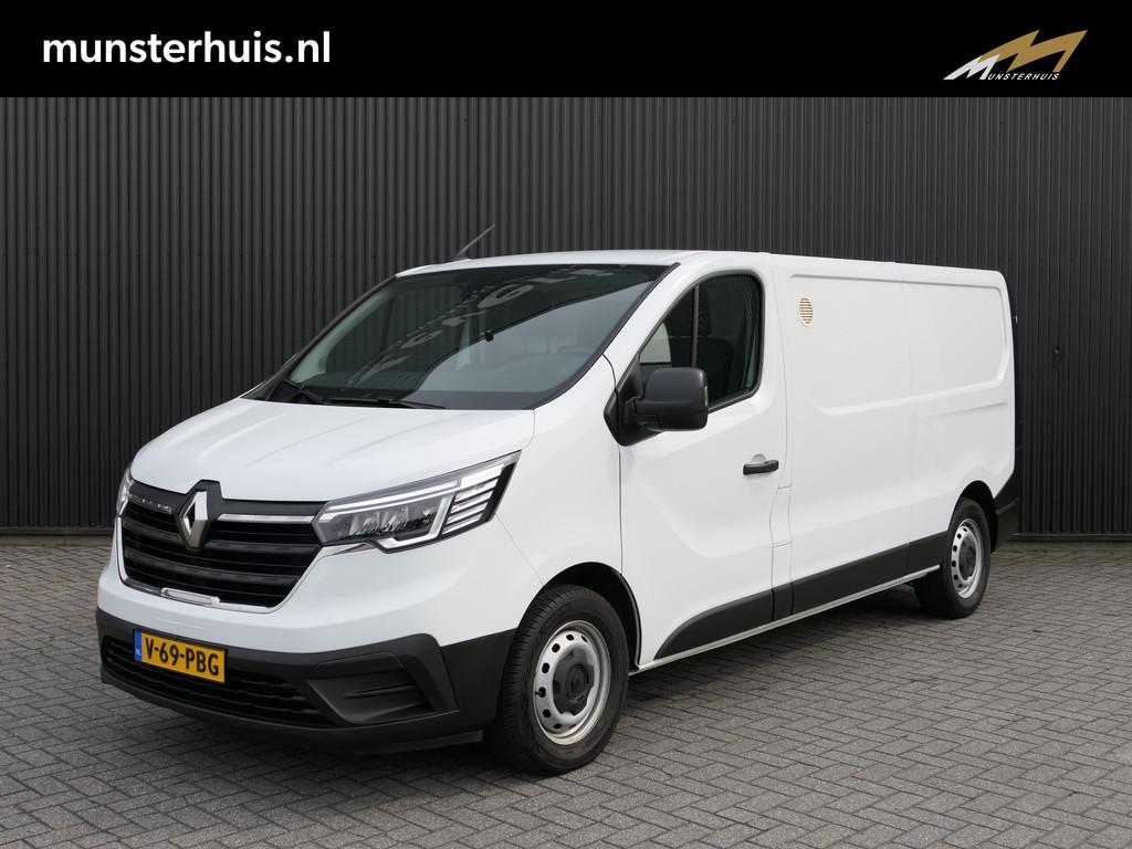 Renault Trafic 2.0 dCi 110 T30 L2H1 Comfort - Betimmering +, Voorwielaandrijving, Stof, Gebruikt, 4 cilinders
