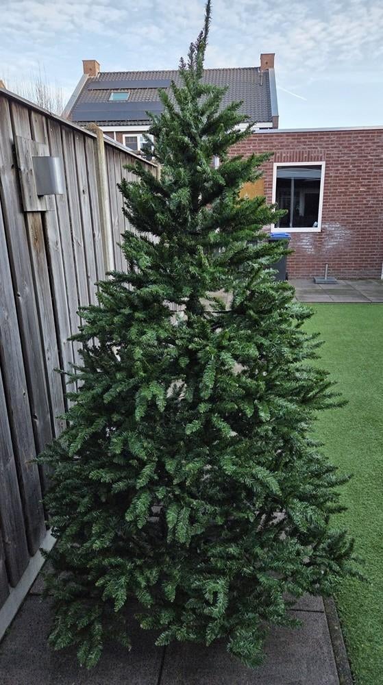 Kunst kerstboom, Ophalen, Gebruikt