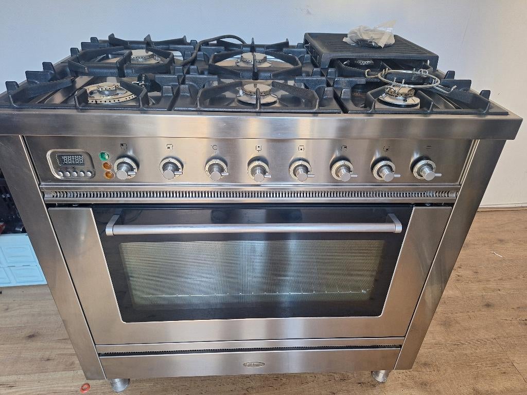 Luxe Boretti gasfornuis, Ophalen, 60 cm of meer, Zo goed als nieuw, Gas
