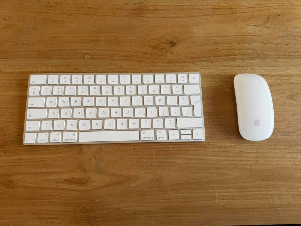 Complete set: Apple Magic Keyboard 2 + Magic Mouse 2, Computers en Software, Toetsenborden, Toetsenbord en muis-set, Ophalen of Verzenden