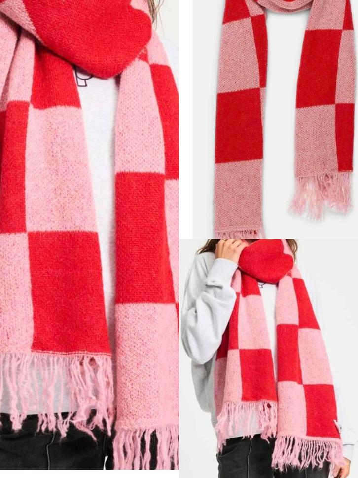 Nieuwe Pom Amsterdam sjaal mohair-mix roze/rood, Kleding | Dames, Mutsen, Sjaals en Handschoenen, Nieuw, Sjaal, Maat 46/48 (XL) of groter