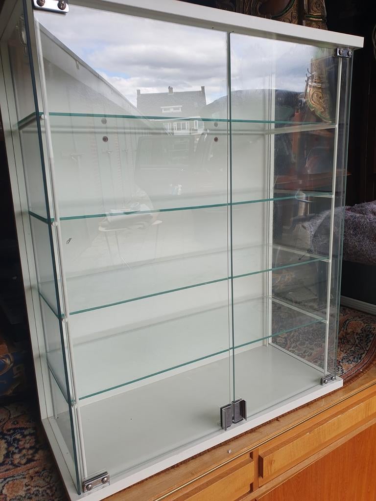 Vitrine kastje 60 breed 25 diep 72 hoog, Ophalen, Gebruikt, Glas, 50 tot 100 cm