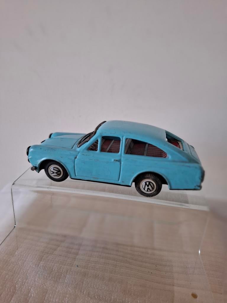Blikken VW 1500 made in Japan zie de foto's, Antiek en Kunst, Antiek | Speelgoed, Ophalen of Verzenden