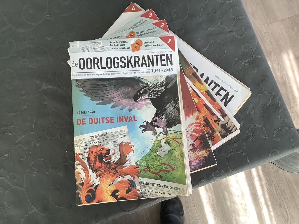 Verzameling oorlogskranten ( 1 t/m 4 en 10 t/m  65.), Verzamelen, Ophalen, Nederland, Boek of Tijdschrift