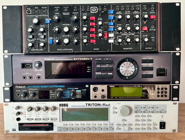 Complete synthesizer studio — 12 stuks, Muziek en Instrumenten, Synthesizers, Zo goed als nieuw, Overige aantallen, Overige merken