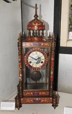 Grote Franse Cloisonné klok met gong-slag. Loopt perfect., Ophalen