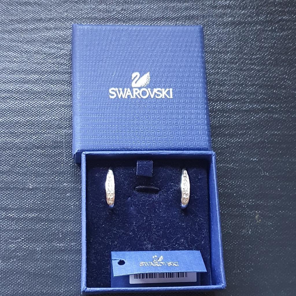 Swarovski oorbellen met kristallen, Sieraden, Tassen en Uiterlijk, Oorbellen, Ophalen of Verzenden, Zo goed als nieuw