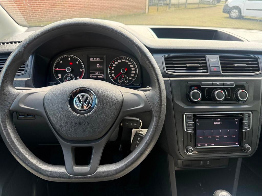 Volkswagen Caddy 2.0 TDI L2H1 Maxi navi carplay airco, Auto's, Voorwielaandrijving, Gebruikt, Euro 6, 4 cilinders