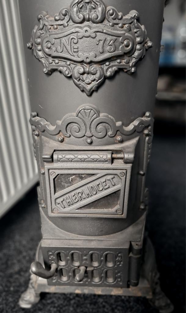 ZWAAR GIET-IJZEREN HOUTKACHELTJE, Huis en Inrichting, Kachels, Ophalen, Hout, Houtkachel