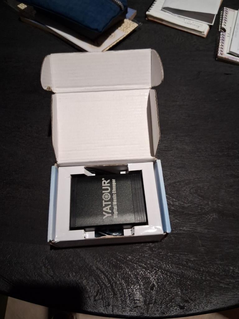 Yatour Digitale Muziek Wisselaar voor Renault (YT-M06), Ophalen of Verzenden, Nieuw