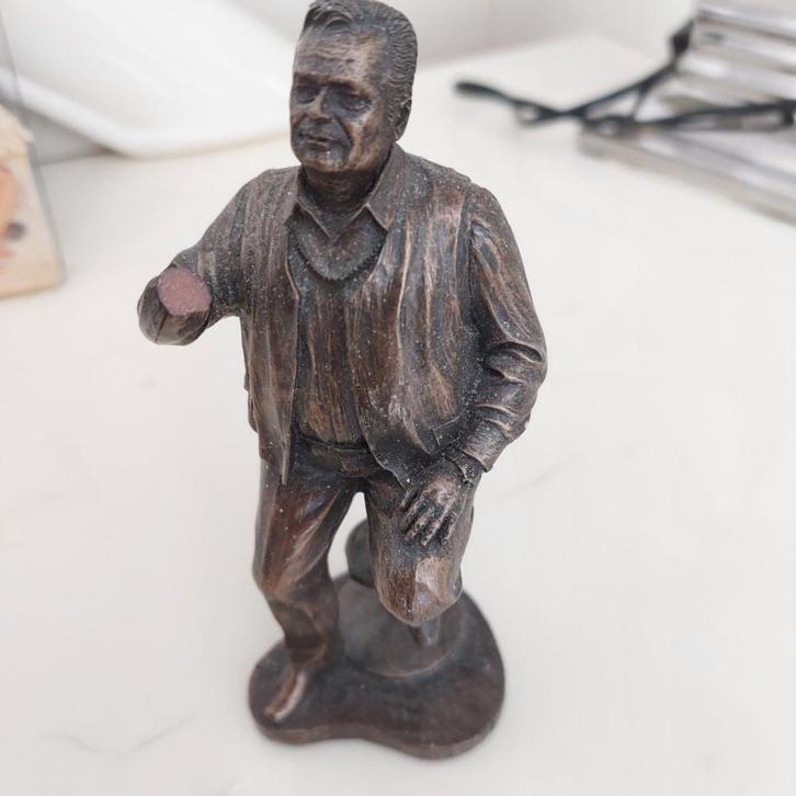 Verzamelaars item: Andre Hazes beeldje (mist microfoon), Verzamelen, Beelden en Beeldjes, Gebruikt, Mens, Ophalen of Verzenden