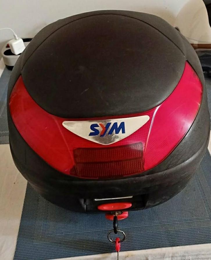 Gezocht ik zoek een gratis  kofer voor shoochoterOmgeving Si, Motoren, Accessoires | Koffers en Tassen, Gebruikt, Ophalen