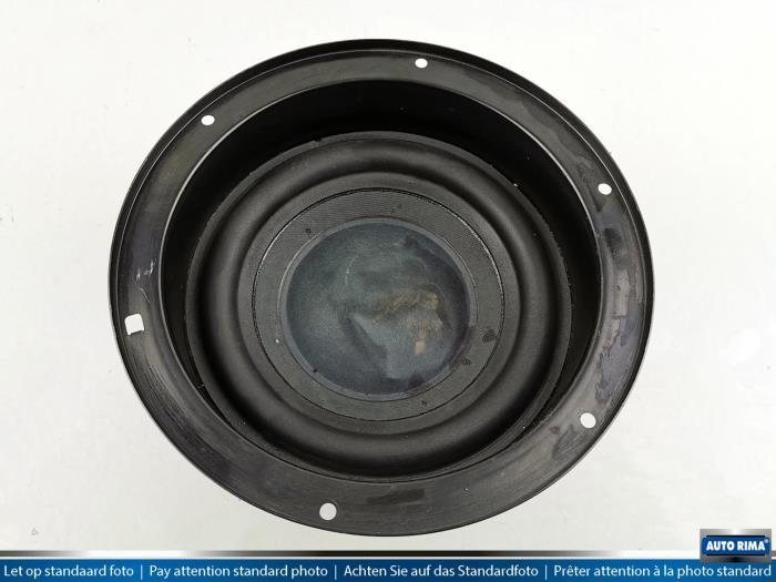 Subwoofer van een Volvo C70, Gebruikt, -, -, Ophalen of Verzenden