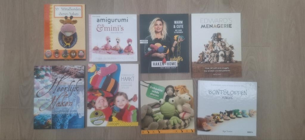 Diverse haakboeken, Ophalen of Verzenden, Zo goed als nieuw, Haken, Patroon of Boek