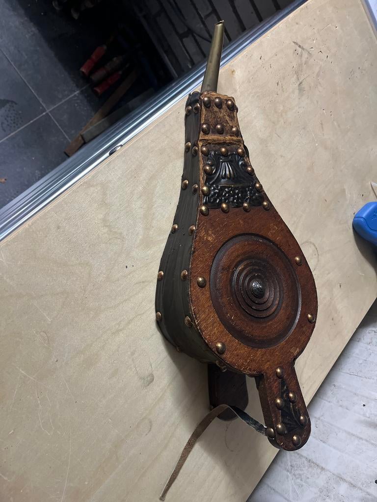 Antieke blaasbalg - Decoratieve luchtbalg voor haard, Ophalen of Verzenden, Gebruikt, Overige soorten