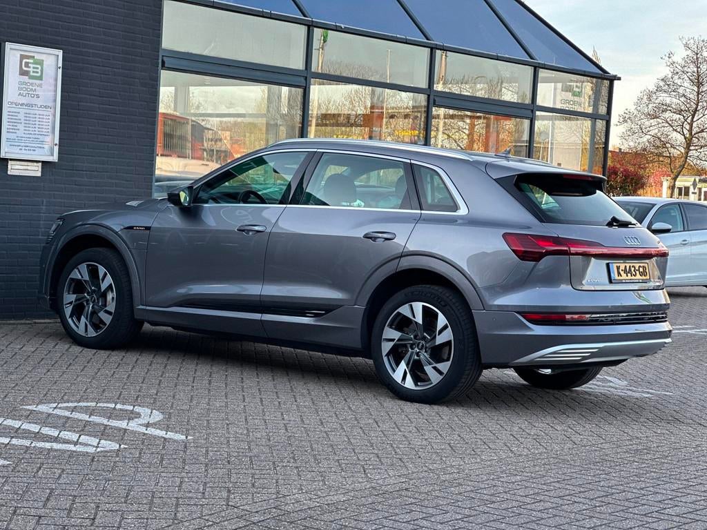 Audi E-tron 55 quattro Business edition 95 kWh/CARPLAY/NAVI/, Auto's, Audi, Automaat, 131 €/maand, Stof, 95 kWh