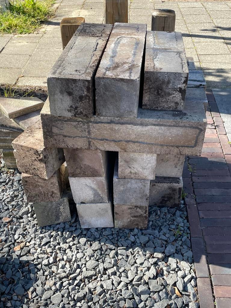 Gebruikte betonnen stapelblokken 15x15x60 cm, kleur Heide, Ophalen, Gebruikt, Beton, Overige typen
