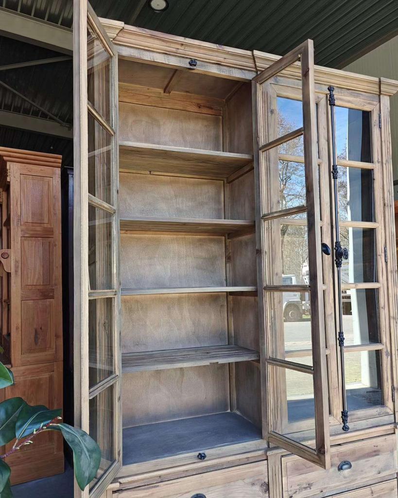 Prachtige hoge vitrinekast | Klassieke servieskast #7935, Niet ingevuld, Gebruikt, Met deur(en), 200 cm of meer