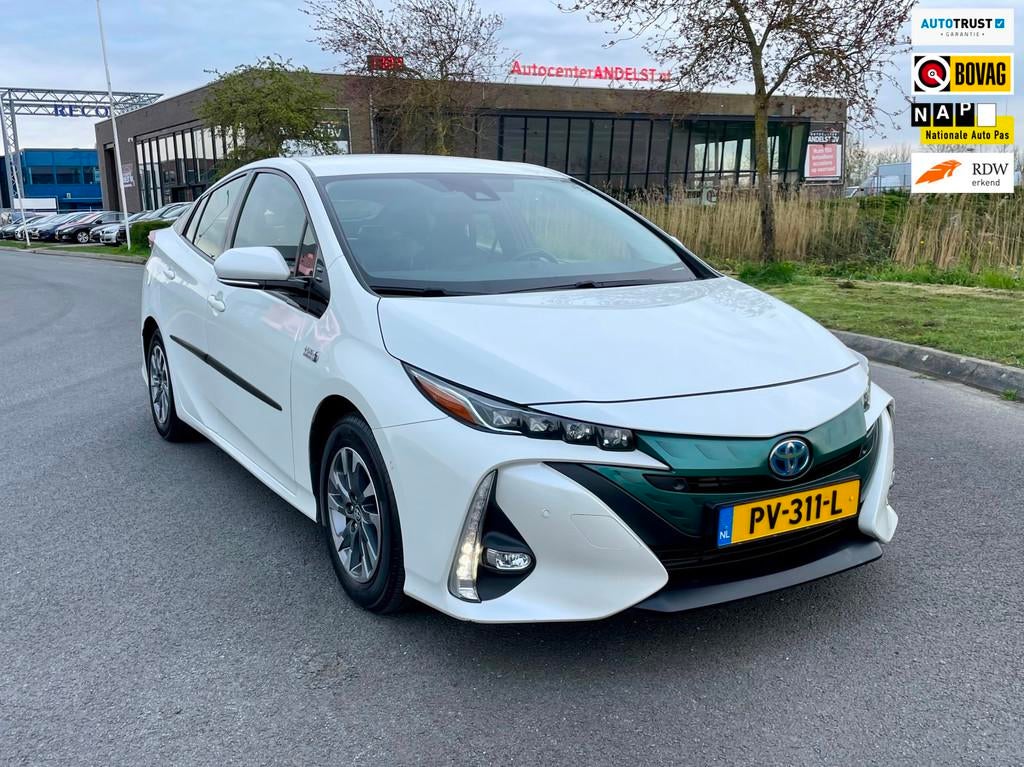 Toyota Prius 1.8 Plug-in Business Plus Aut, Acc, Cam, Keyles, Auto's, Toyota, 8 kWh, 4 cilinders, 1505 kg, Wit
