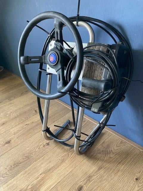 Stuurconsole en schakelkast voor rubberboot of bijboot, Ophalen, Gebruikt