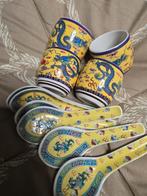 Set van 4 kopjes en 6 lepels, Gele Oosterse Stijl, Huis en Inrichting, Keuken | Servies, Ophalen of Verzenden, Zo goed als nieuw