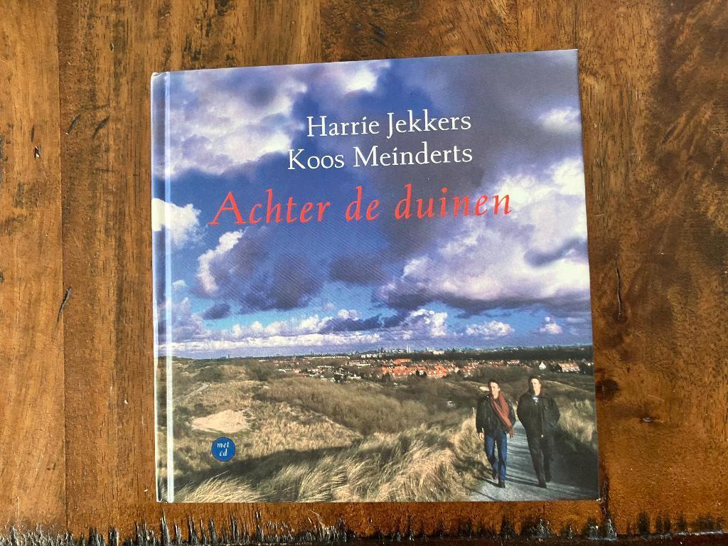 Achter de duinen     Harrie Jekkers, Boeken, Nieuw, Ophalen of Verzenden, Harrie Jekkers, Overige onderwerpen