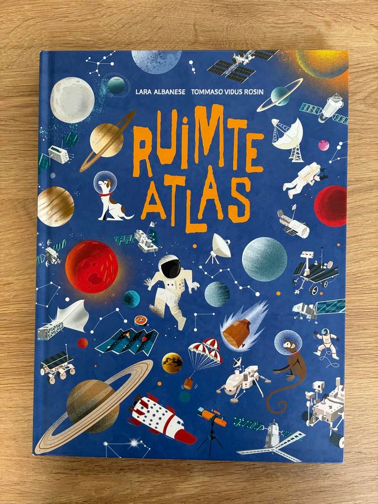 Ruimte Atlas - kinderboek, Overige atlassen, Overige gebieden, 2000 tot heden, Ophalen of Verzenden