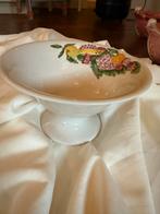 Bordallo Pinheiro fruitschaal met fruitdecoratie, Schaal, Rond, Ophalen of Verzenden, Zo goed als nieuw